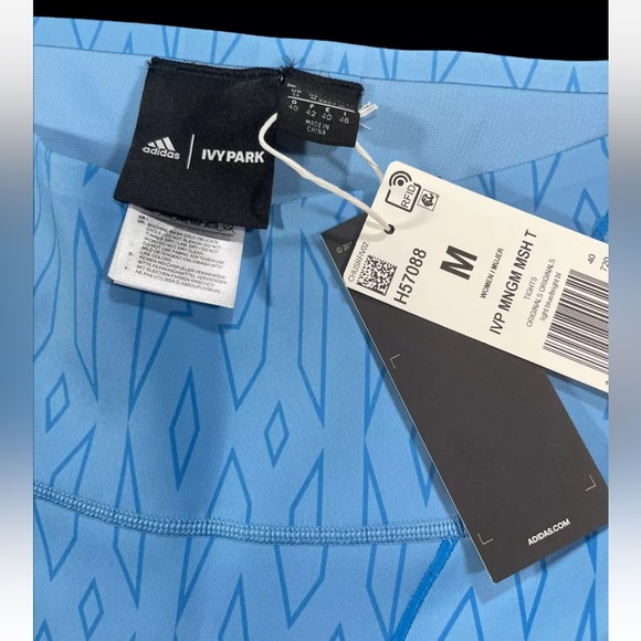 adidas x IVY PARK Sheer Monogram Leggings in Light Blue/Bright Blue - Picture 13 of 13